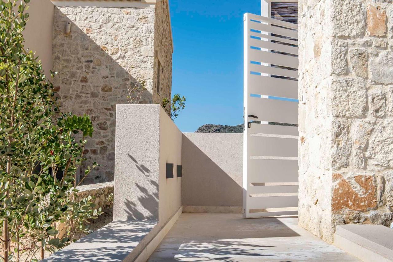 Cielo E Mare Villas I "Free" Heated Pools & Seaview Фаласарна Екстериор снимка